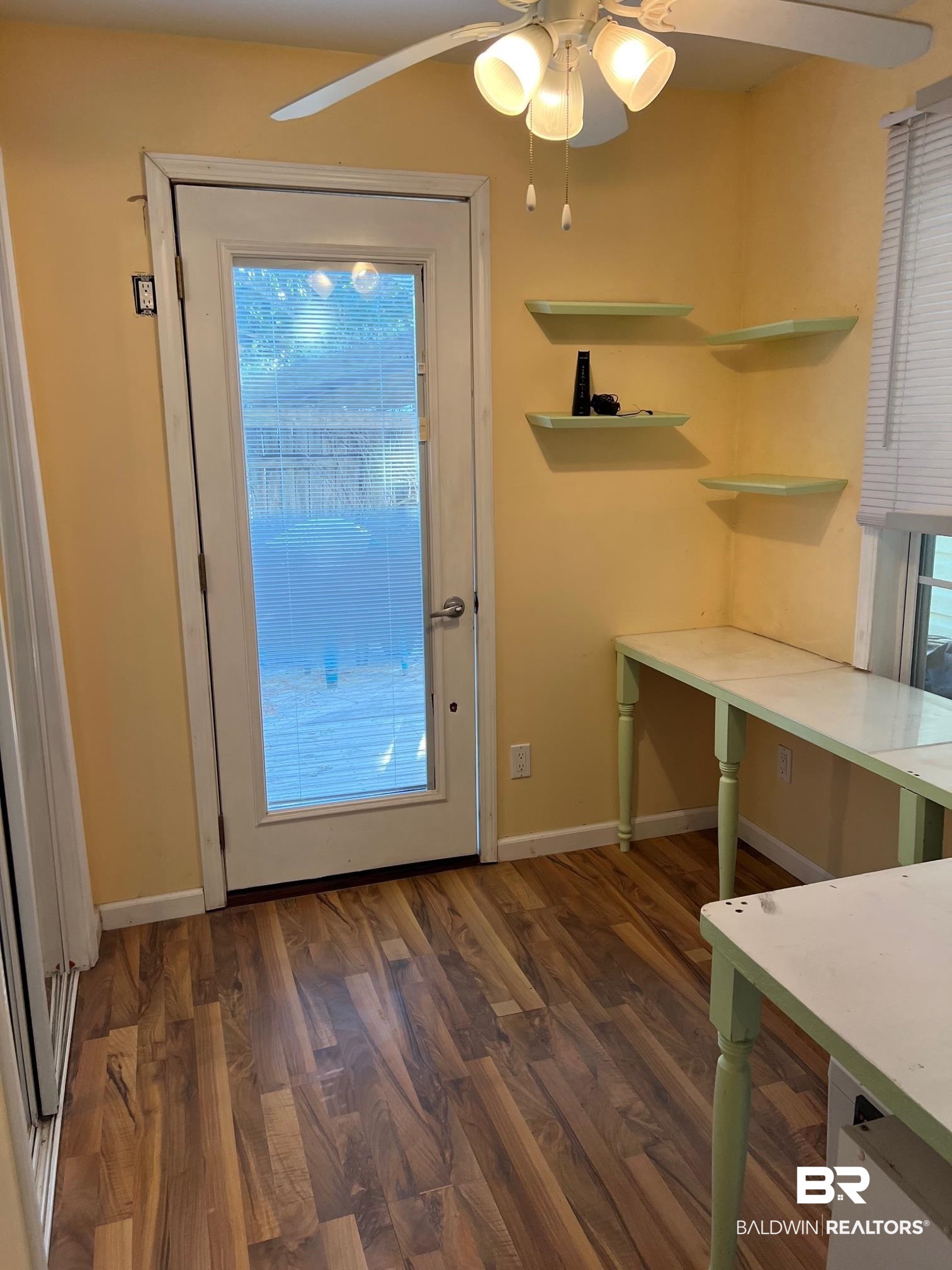 203 Defuniak Loop Lillian, AL 36549 - Photo 18 of 41 Office/Bonus Room