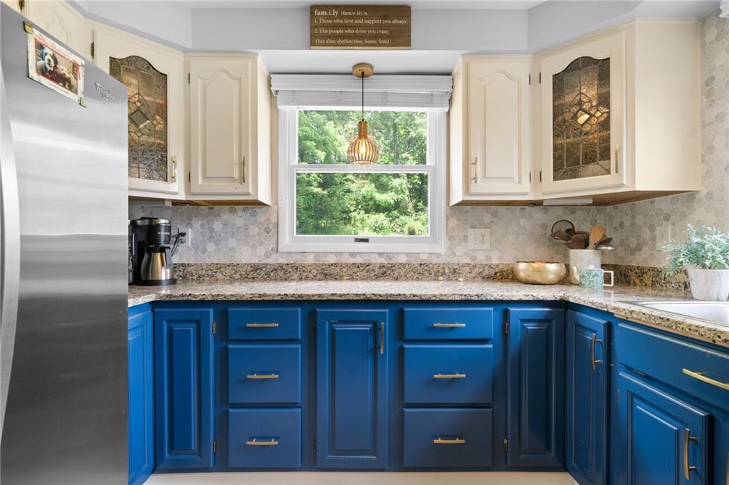 230 McWilliams Road Trafford, PA 15085 - Photo 14 of 50 Kitchen window overlooks backyard and garden area.