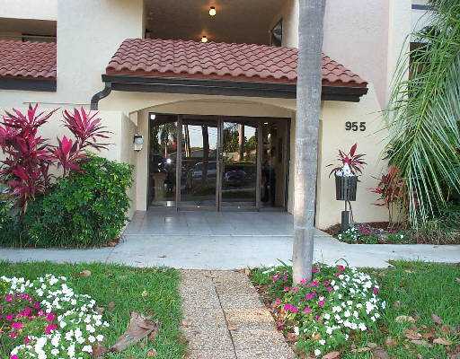 955 Dotterel Road, Unit 2210 Delray Beach, FL 33444 - Photo 1 of 2 Primary Photo