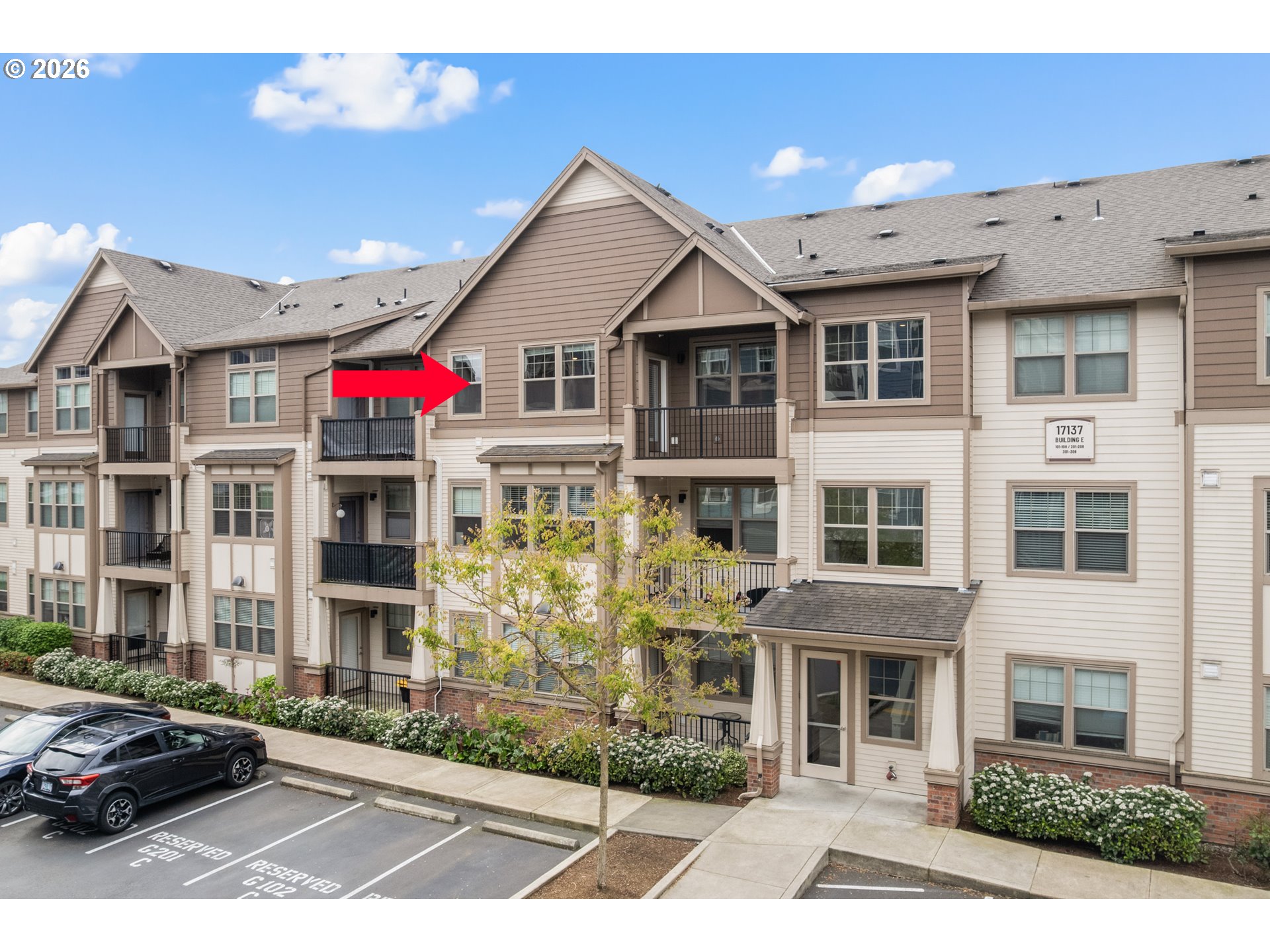 17137 Southwest Appledale Road, Unit 304 Beaverton, OR 97007 - Photo 2 of 33