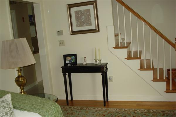 18 Bernard Road Woburn, MA 01801 - Photo 6 of 19 Gallery Image 6