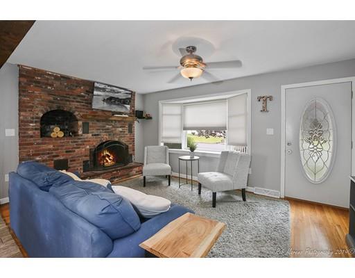 7 Lorenzo Road Lawrence, MA 01843 - Photo 11 of 26 Gallery Image 11
