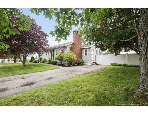 7 Lorenzo Road Lawrence, MA 01843 - Photo 4 of 26 Gallery Image 4
