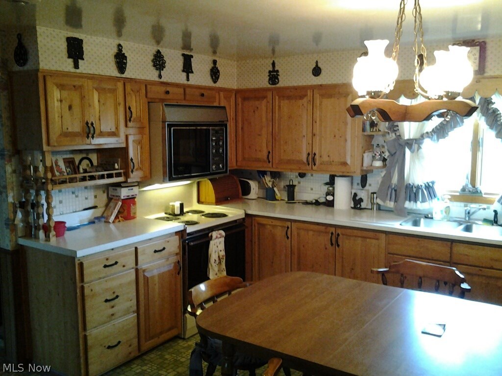 2373 Lillie Road Jefferson, OH 44047 - Photo 13 of 25 Gallery Image 13