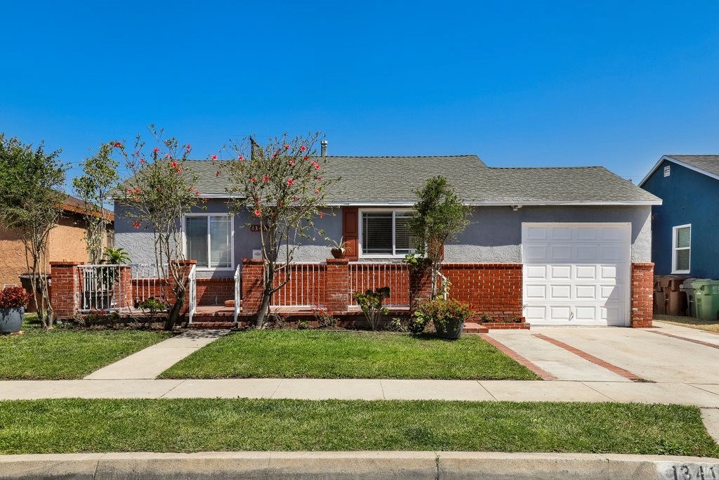 1341 West School Street Compton, CA 90220 - Photo 1 of 21