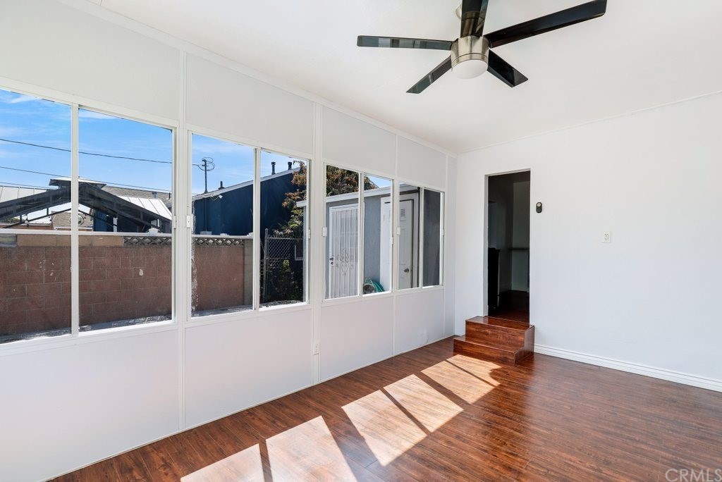 1341 West School Street Compton, CA 90220 - Photo 13 of 21