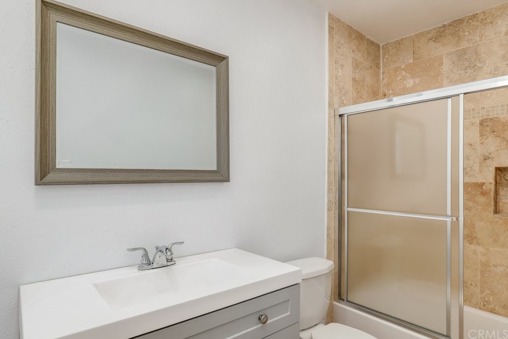 1341 West School Street Compton, CA 90220 - Photo 18 of 21