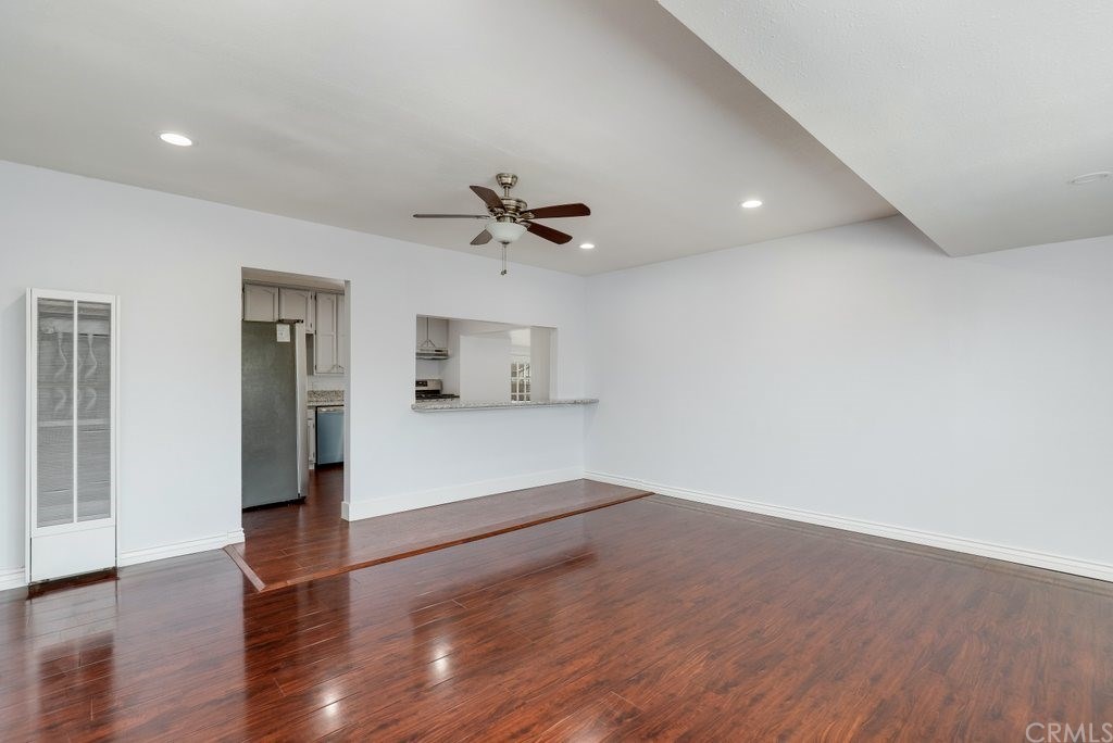 1341 West School Street Compton, CA 90220 - Photo 6 of 21