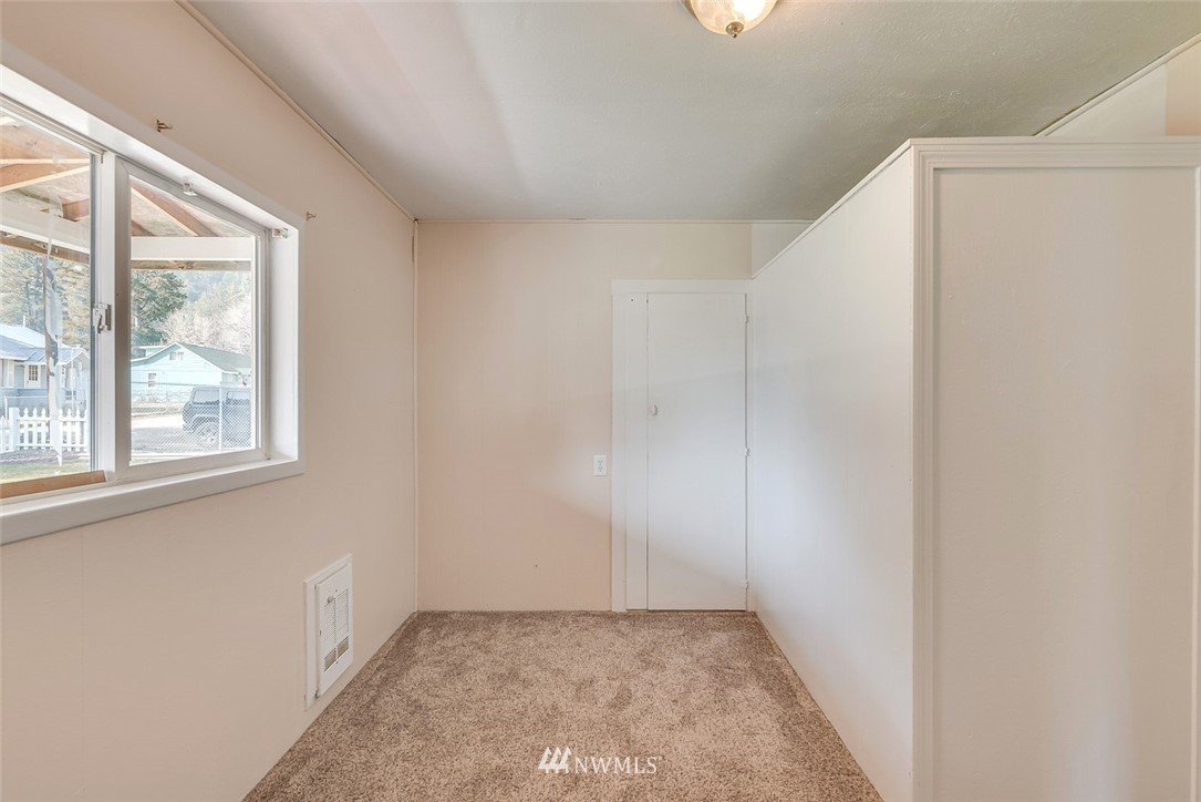 216 Arden Road Entiat, WA 98822 - Photo 8 of 28 Gallery Image 8