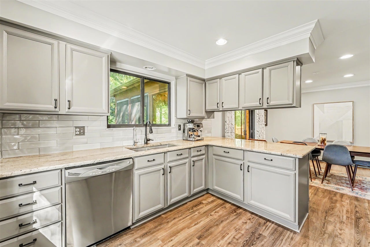6549 Napier Road Plymouth, MI 48170 - Photo 12 of 65 Gallery Image 12