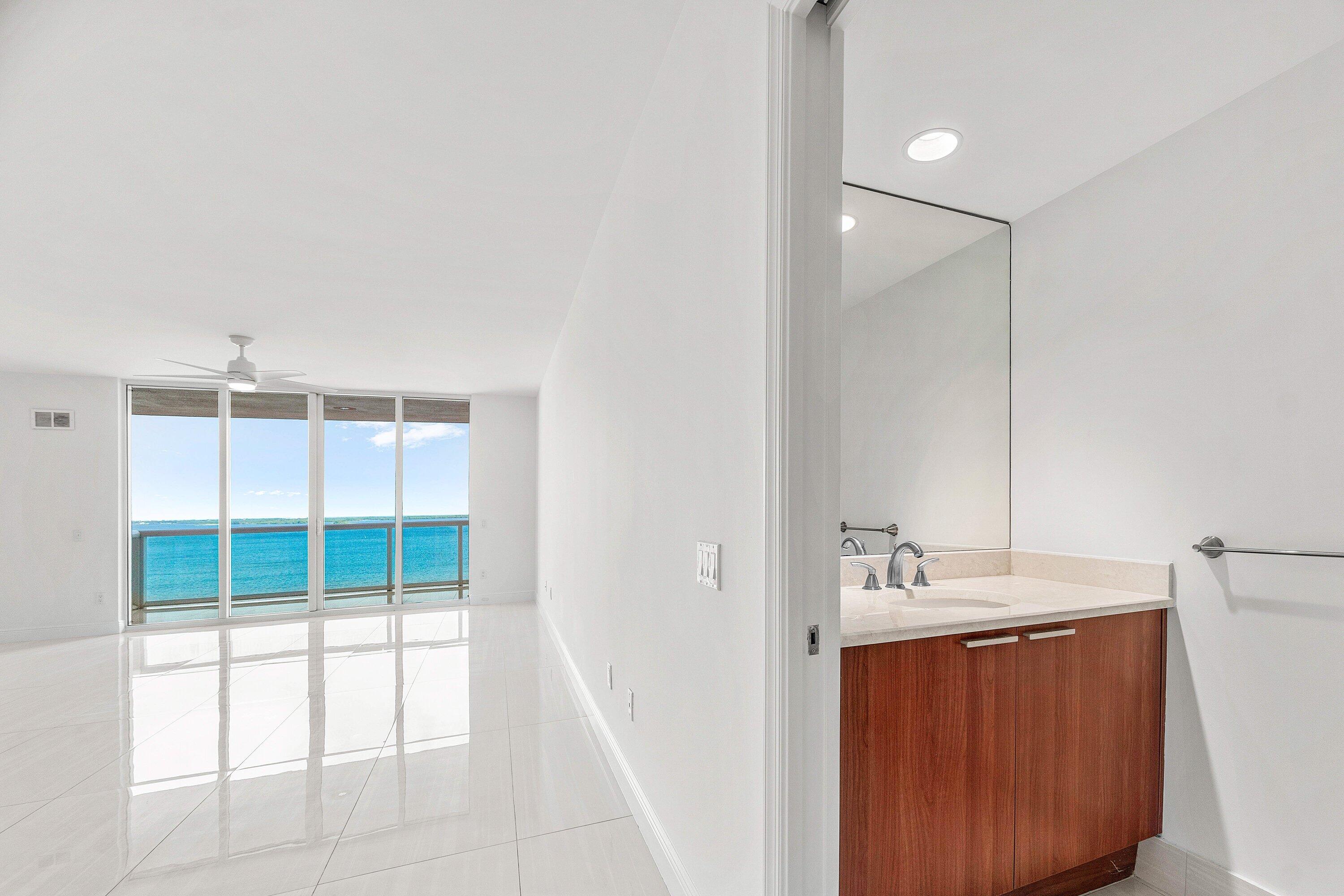 2650 Lake Shore Drive, Unit 1005 Riviera Beach, FL 33404 - Photo 21 of 52 Powder Room