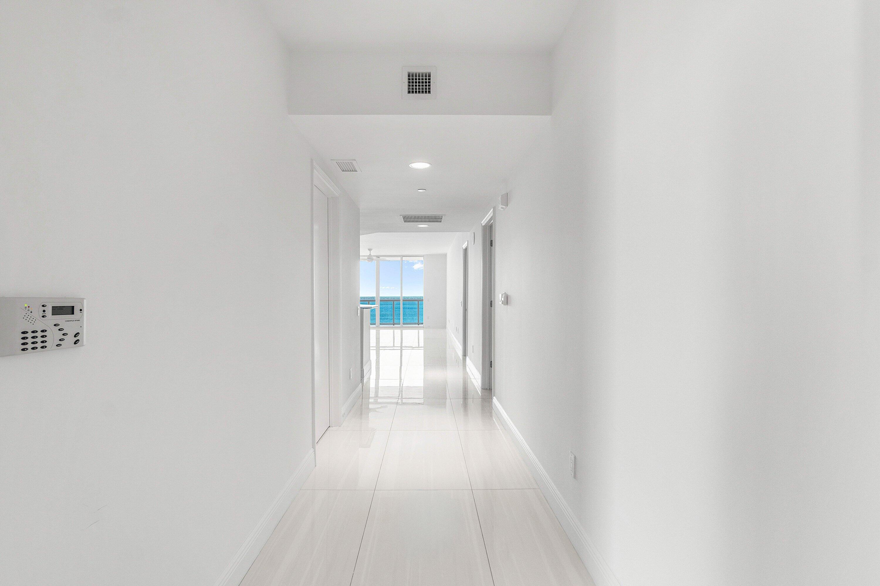 2650 Lake Shore Drive, Unit 1005 Riviera Beach, FL 33404 - Photo 23 of 52 Entry