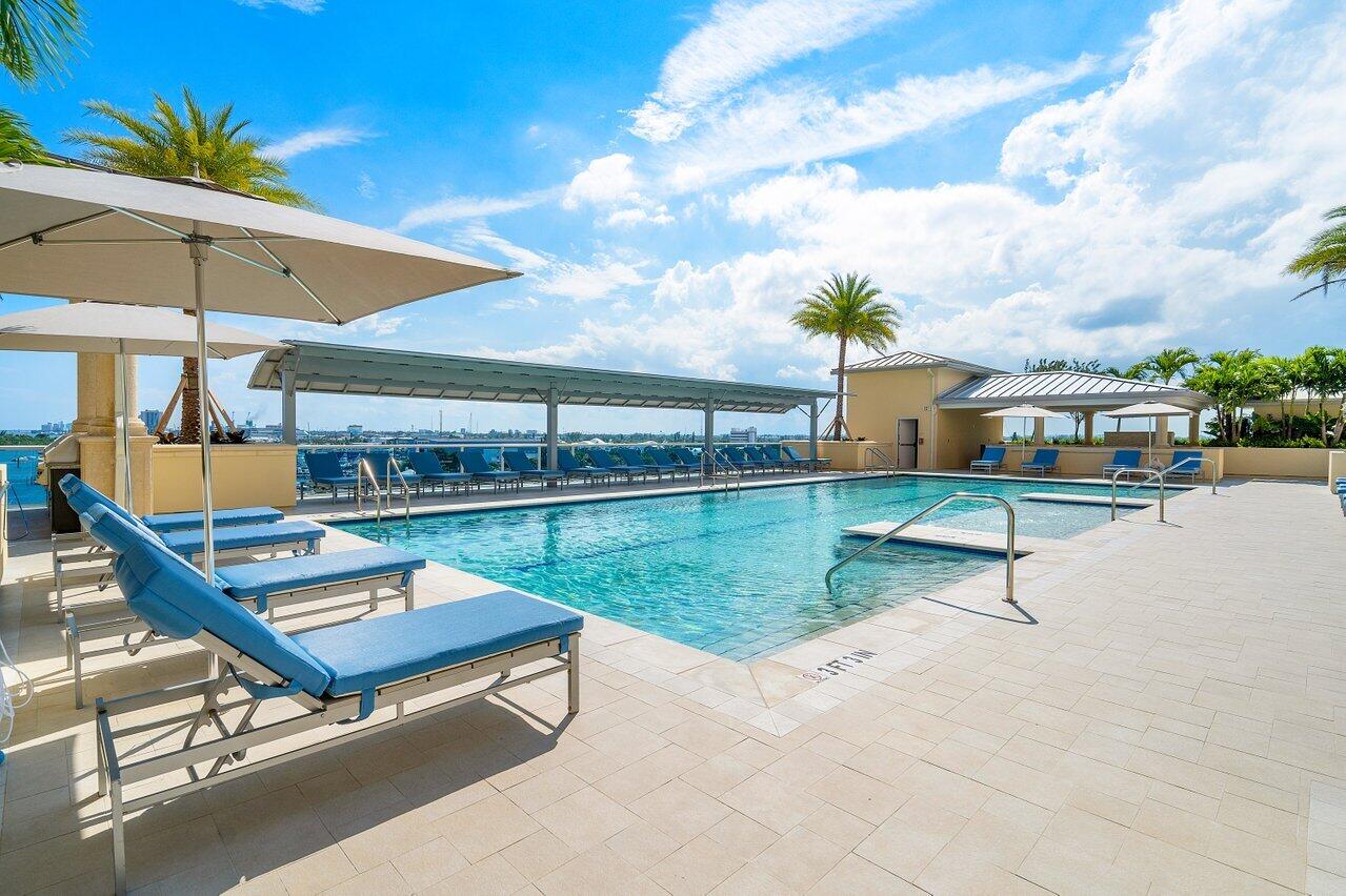 2650 Lake Shore Drive, Unit 1005 Riviera Beach, FL 33404 - Photo 36 of 52 8