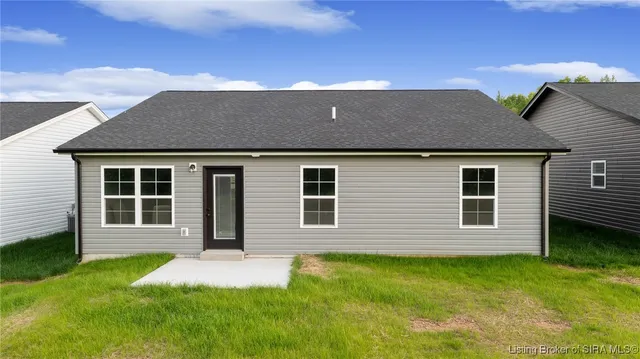 $269,900 | 5707 Harmony Wds Drive, Memphis, IN 47143