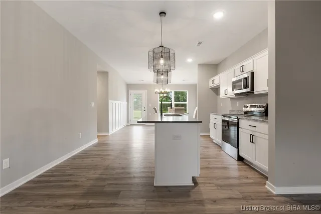 $269,900 | 5707 Harmony Wds Drive, Memphis, IN 47143