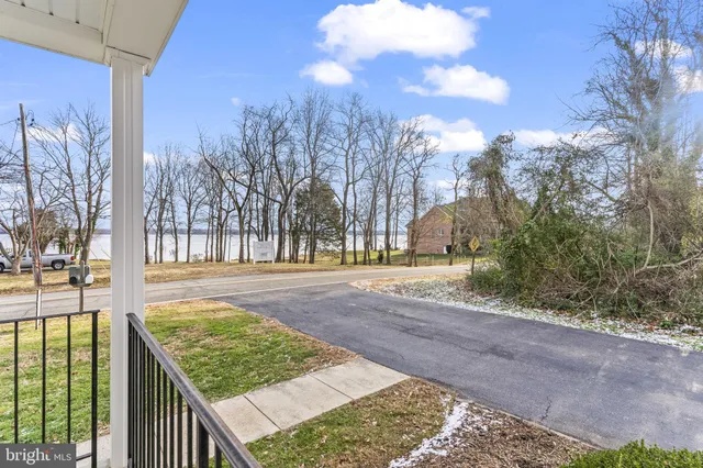 $2,900 | 25001 Half Pone Point Road, Hollywood, MD 20636