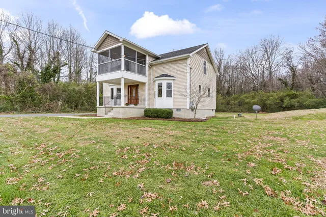 $2,900 | 25001 Half Pone Point Road, Hollywood, MD 20636