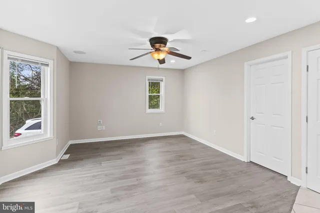 $2,900 | 25001 Half Pone Point Road, Hollywood, MD 20636