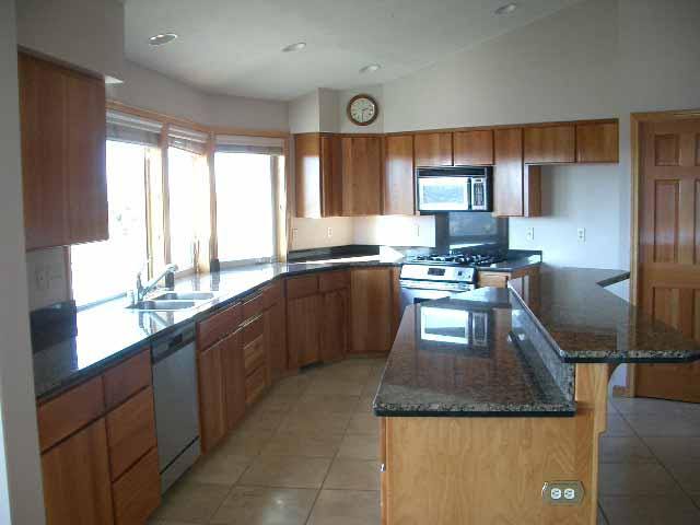 6806 East Random Point Lane Spokane, WA 99223 - Photo 5 of 7
