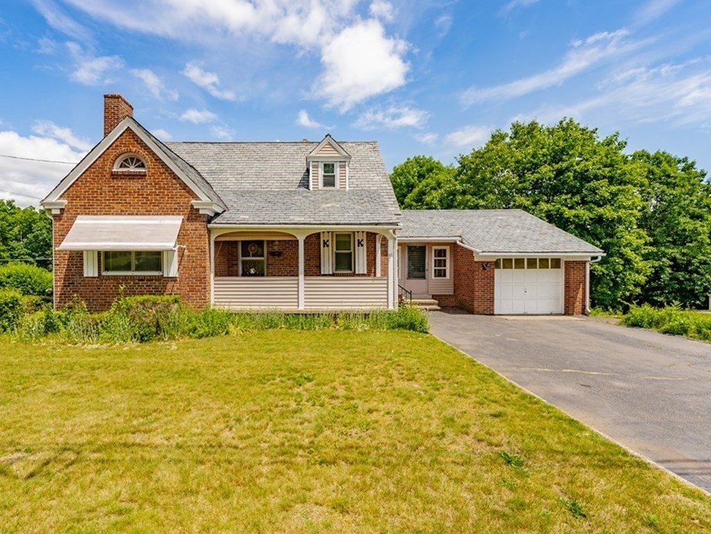 58 Rugby Street Holyoke, MA 01040 - Photo 1 of 38 Gallery Image 1