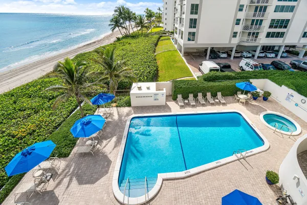 $10,000 | 3009 South Ocean Boulevard, Unit PH1, Highland Beach, FL 33487