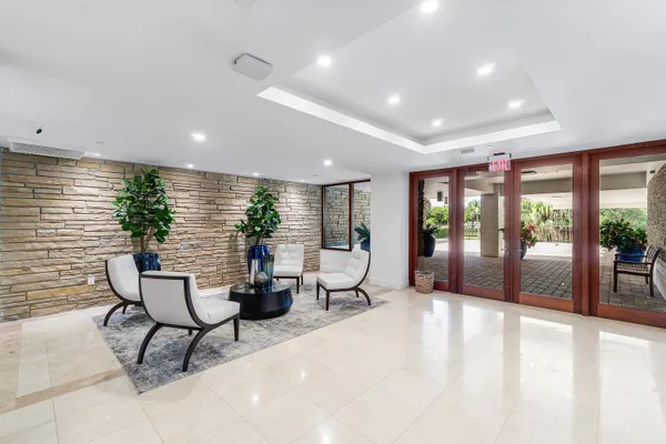 $10,000 | 3009 South Ocean Boulevard, Unit PH1, Highland Beach, FL 33487