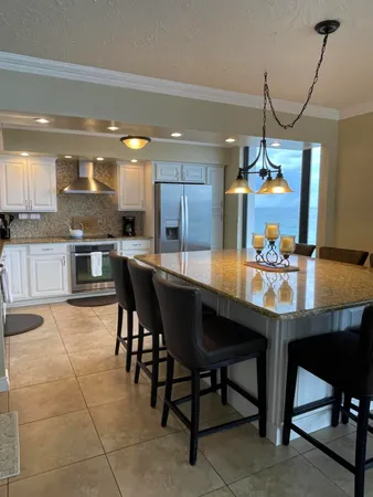 $10,000 | 3009 South Ocean Boulevard, Unit PH1, Highland Beach, FL 33487