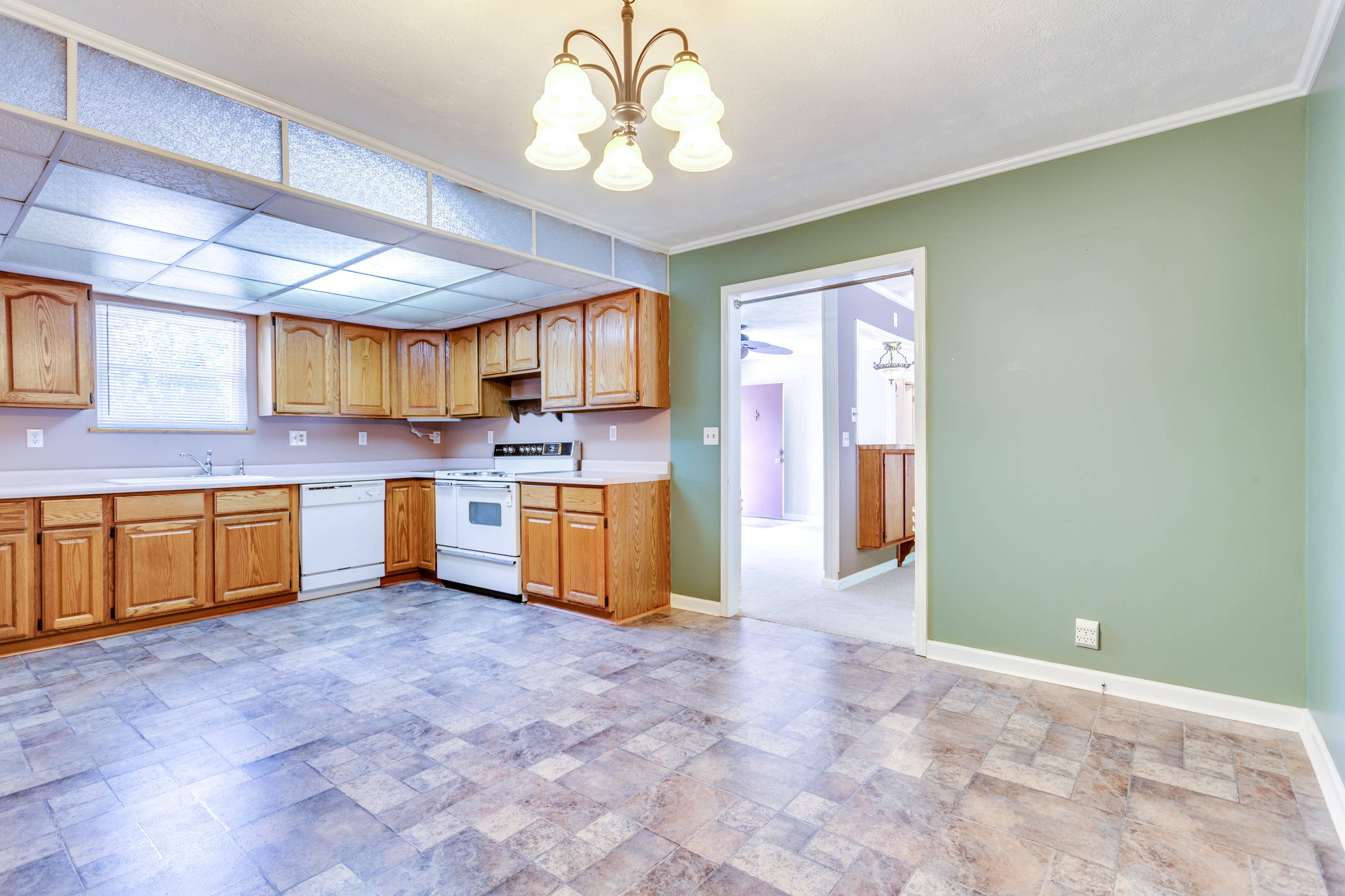 351 Old Emory Road Clinton, TN 37716 - Photo 18 of 34 020160523-2-351OldEmoryRdClintonTN-FULL