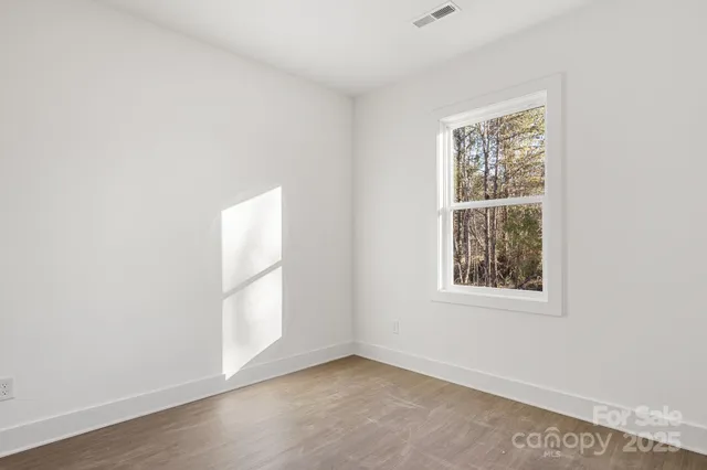 $415,000 | 123 Indian Wls Court, Harmony, NC 28634