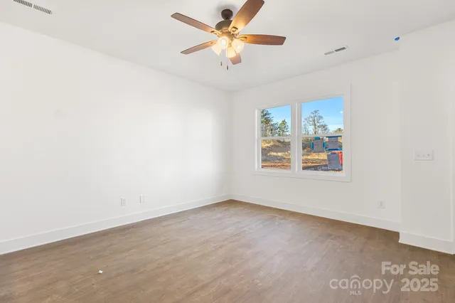 $415,000 | 123 Indian Wls Court, Harmony, NC 28634