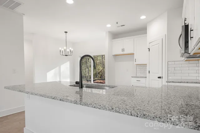 $415,000 | 123 Indian Wls Court, Harmony, NC 28634