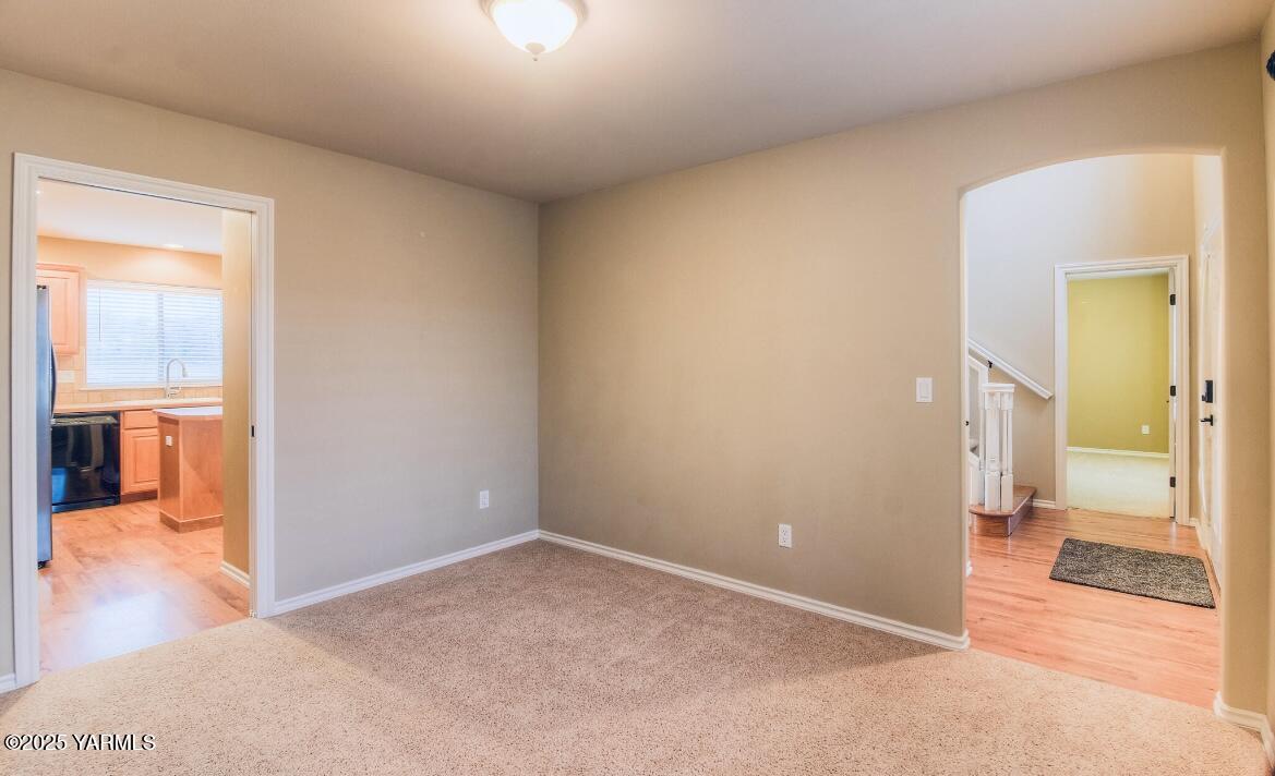 8505 Midvale Road Yakima, WA 98908 - Photo 23 of 36 MIDVALE DEN