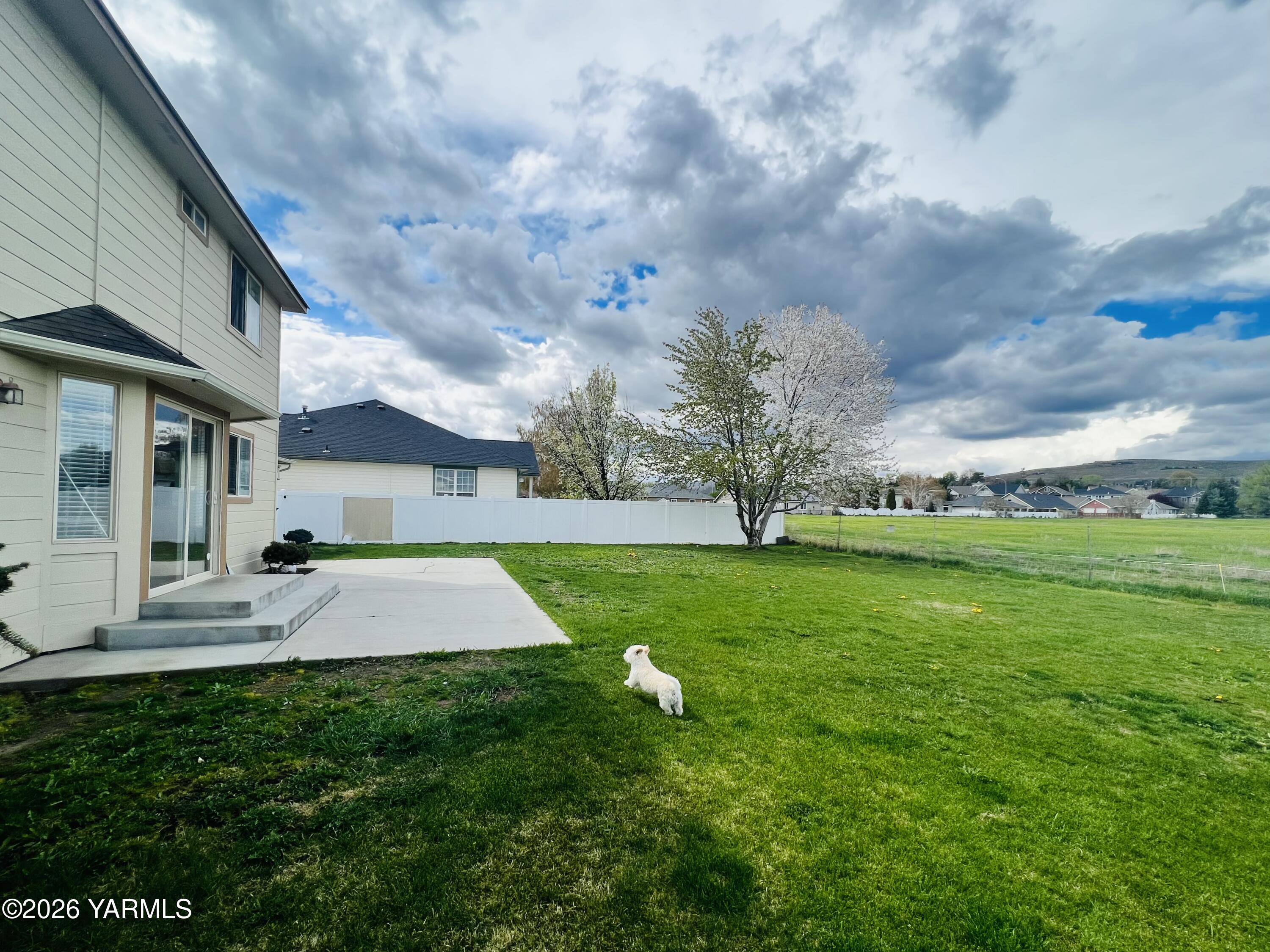 8505 Midvale Road Yakima, WA 98908 - Photo 33 of 36 MIDVALE BACK 1