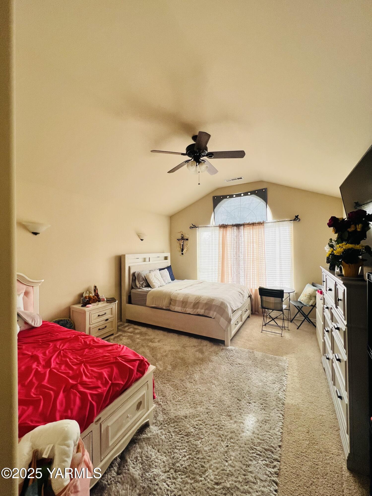 8505 Midvale Road Yakima, WA 98908 - Photo 9 of 36 MIDVALE UPSTAIR