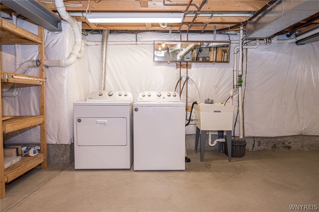 5 Alexander Parkway Pendleton, NY 14120 - Photo 36 of 49 Washer/Dryer/Stationary sink
