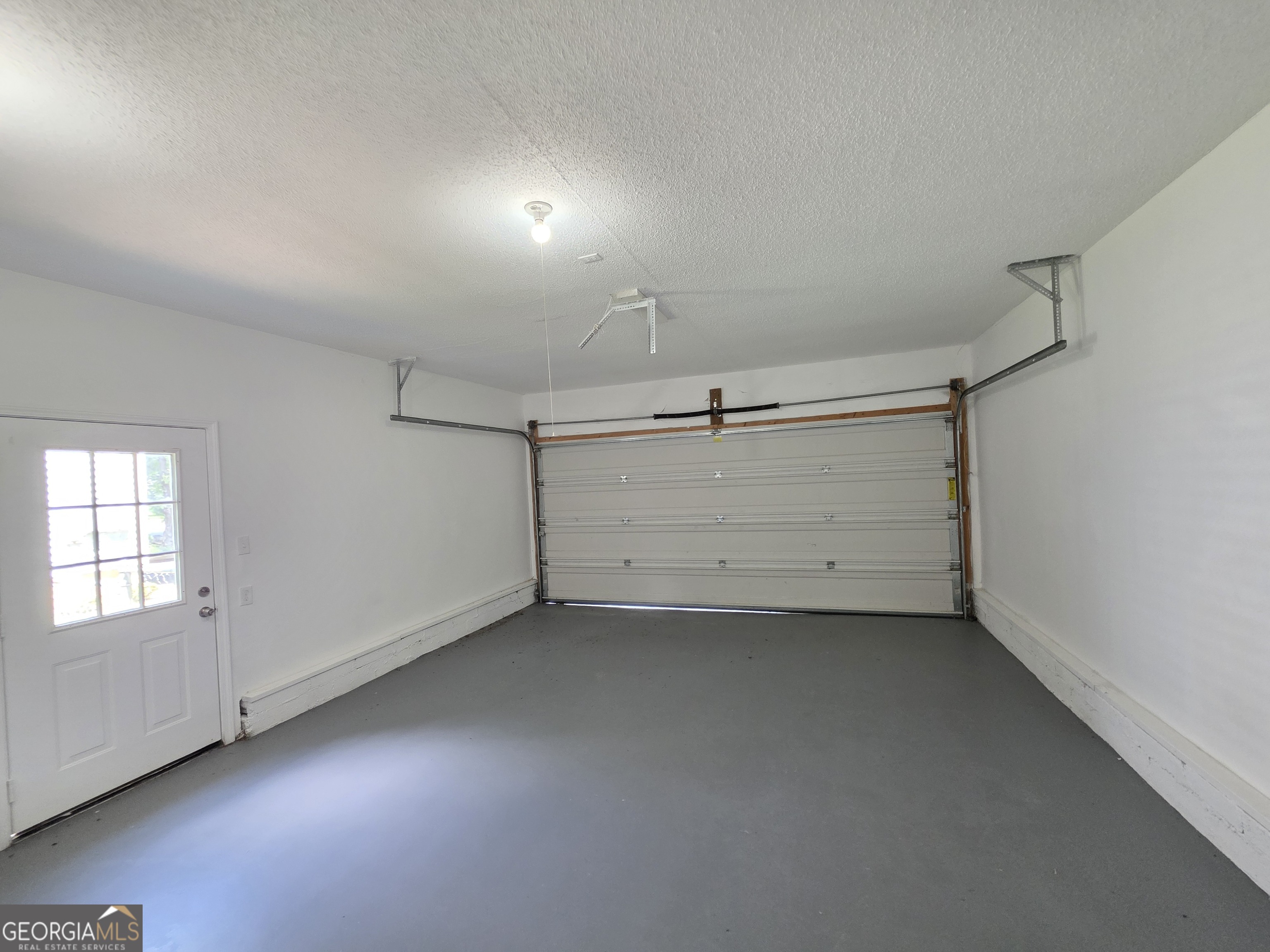 232 Hampton Drive Dallas, GA 30132 - Photo 4 of 22
