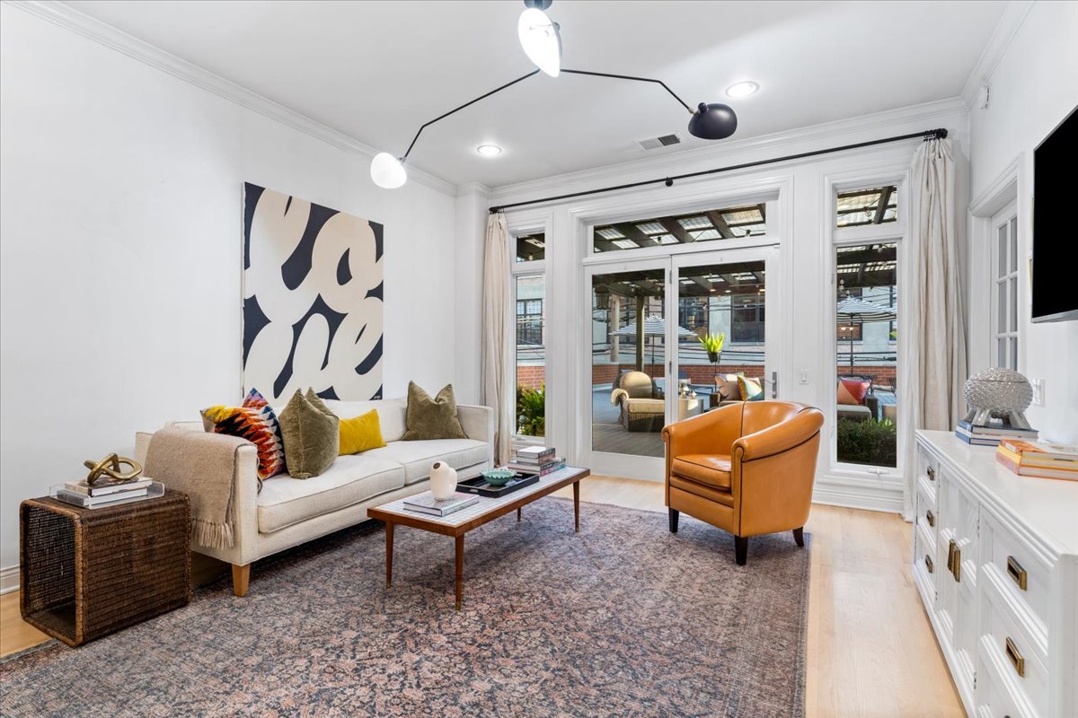 1355 West Washington Boulevard, Unit 2D Chicago, IL 60607 - Photo 12 of 28