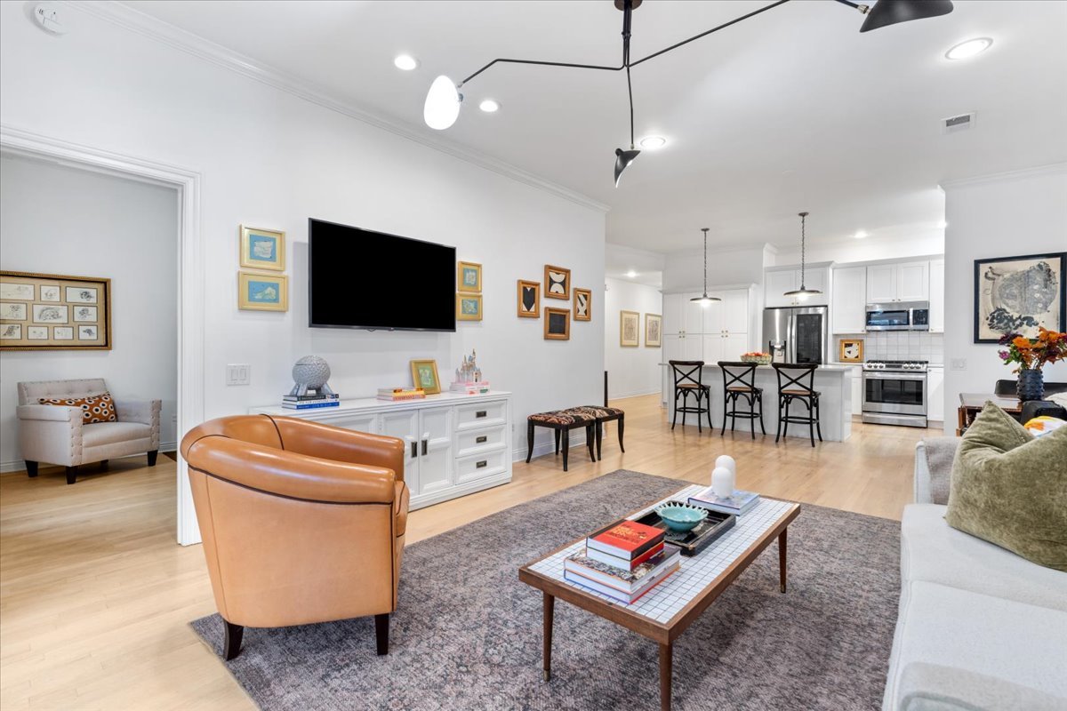 1355 West Washington Boulevard, Unit 2D Chicago, IL 60607 - Photo 13 of 28