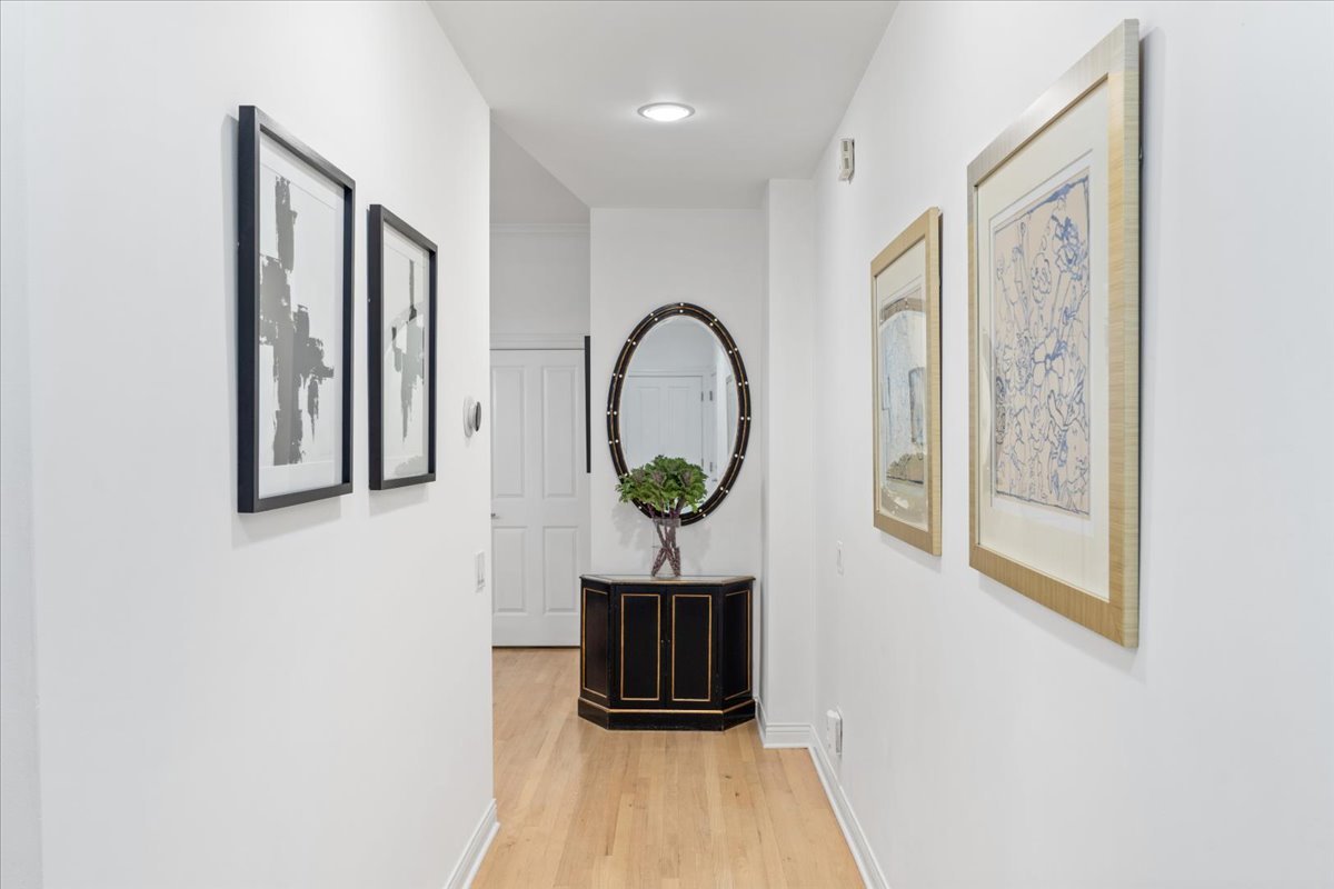 1355 West Washington Boulevard, Unit 2D Chicago, IL 60607 - Photo 2 of 28