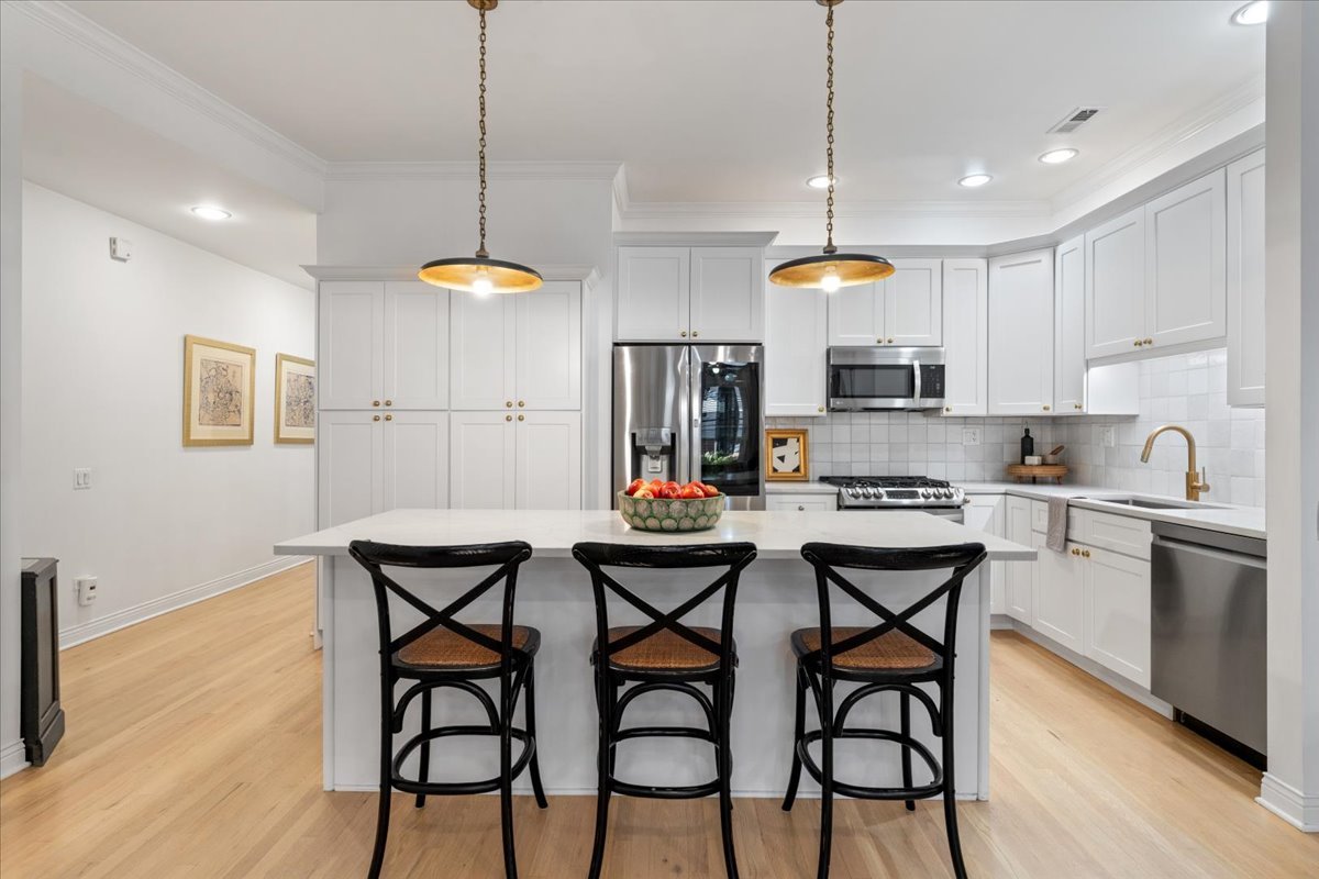 1355 West Washington Boulevard, Unit 2D Chicago, IL 60607 - Photo 4 of 28