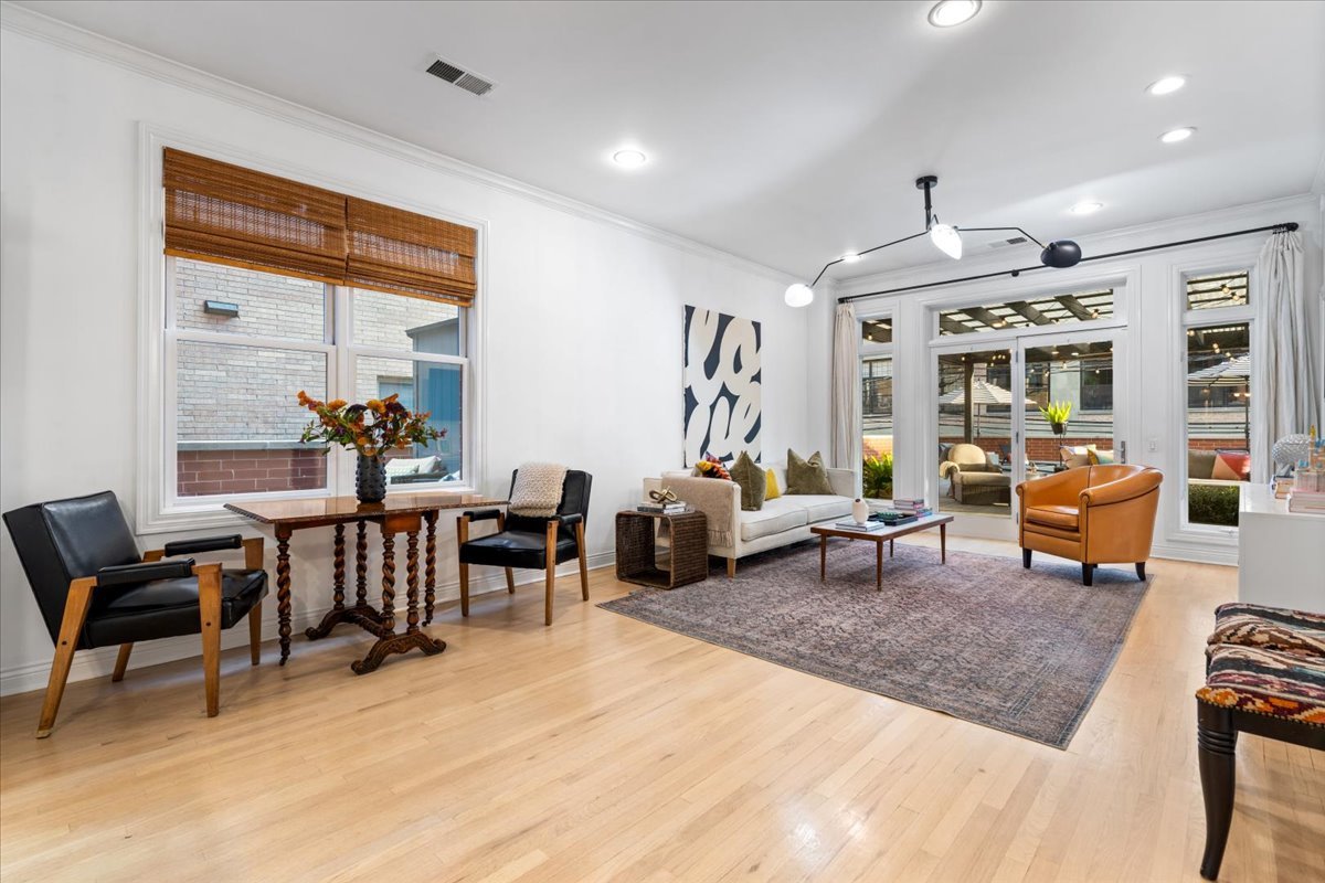 1355 West Washington Boulevard, Unit 2D Chicago, IL 60607 - Photo 7 of 28