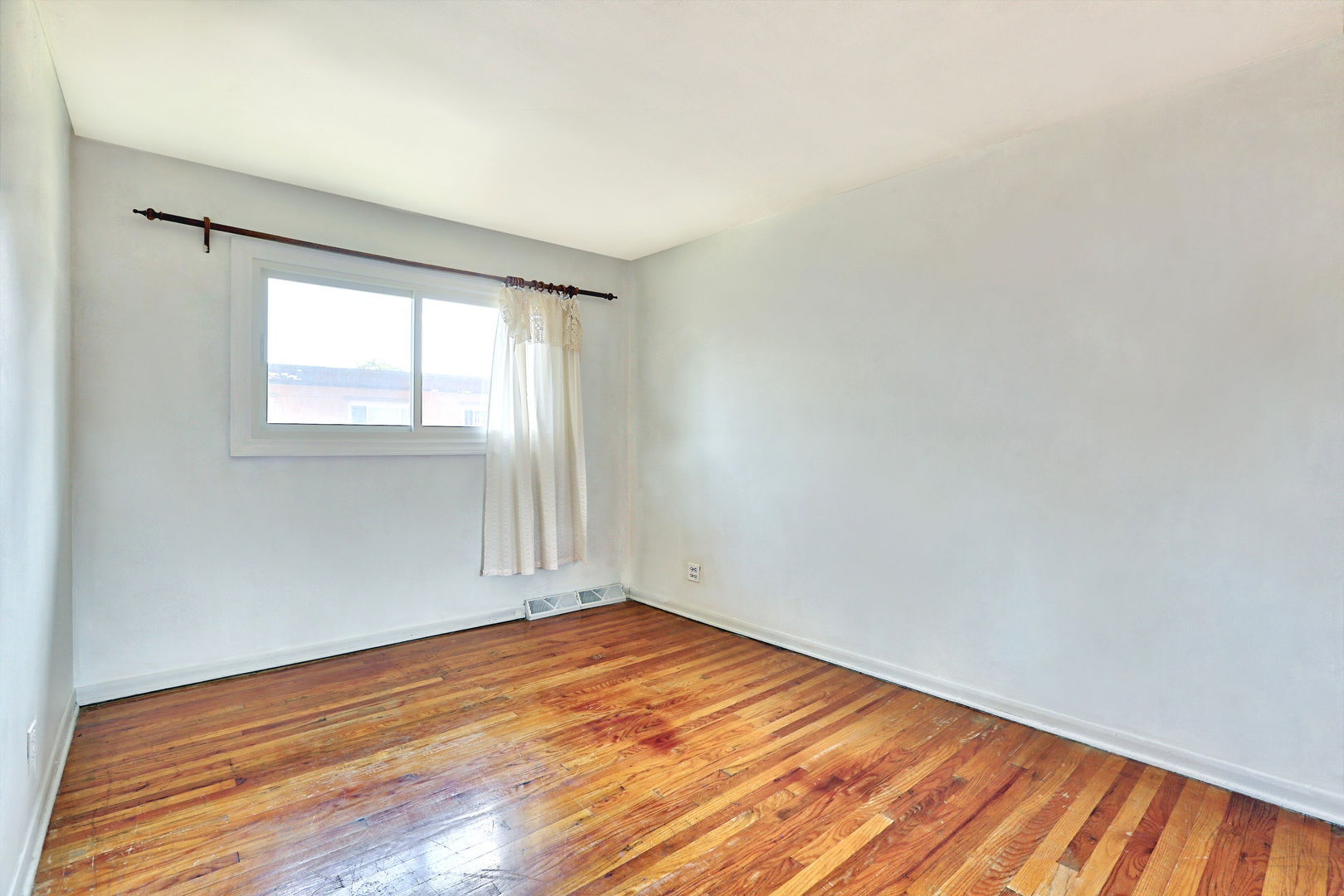10049 Frontage Road, Unit C Skokie, IL 60077 - Photo 11 of 16