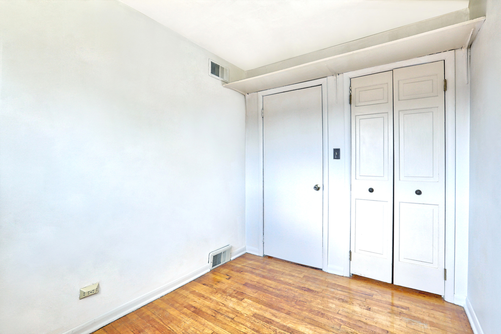 10049 Frontage Road, Unit C Skokie, IL 60077 - Photo 14 of 16