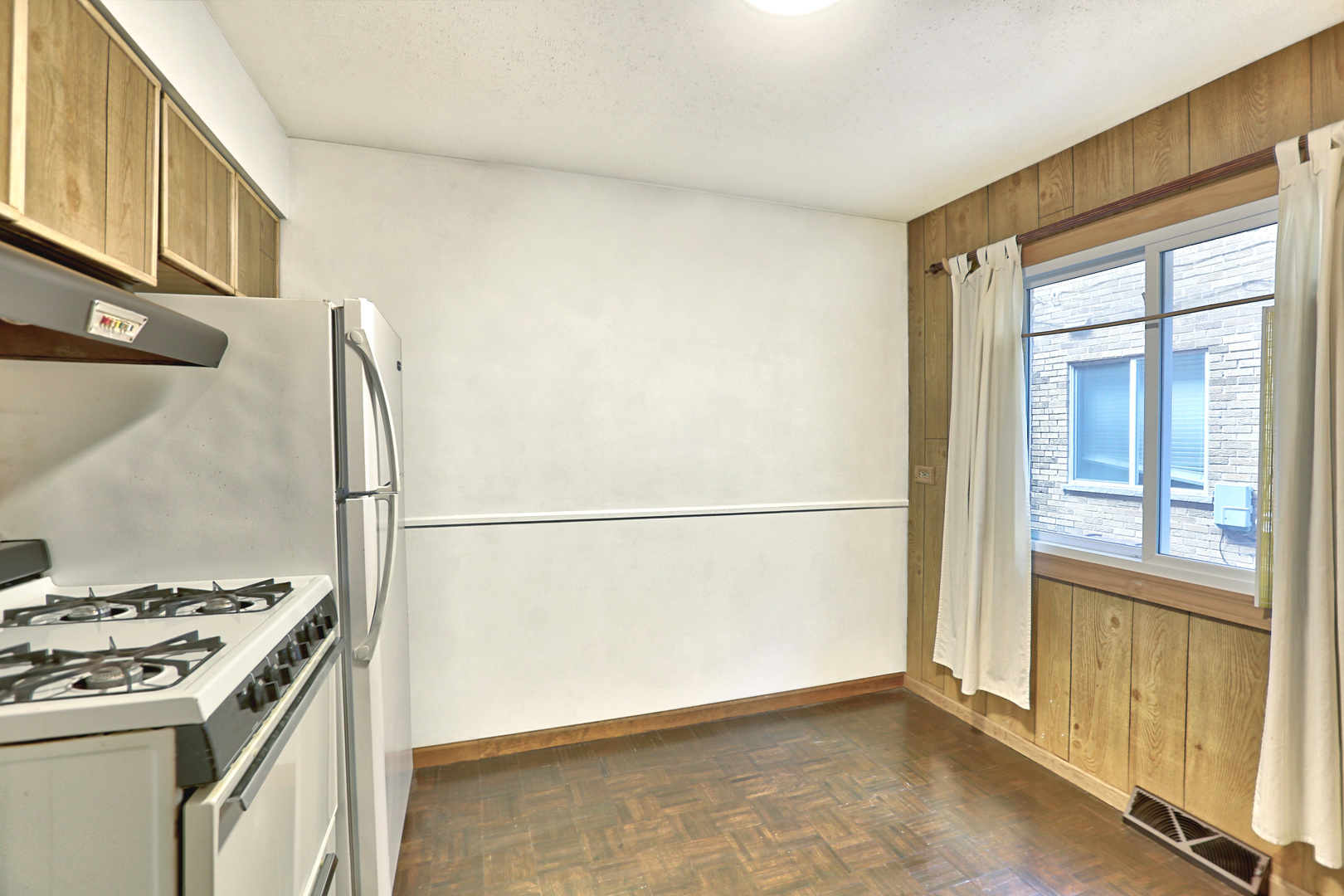 10049 Frontage Road, Unit C Skokie, IL 60077 - Photo 5 of 16