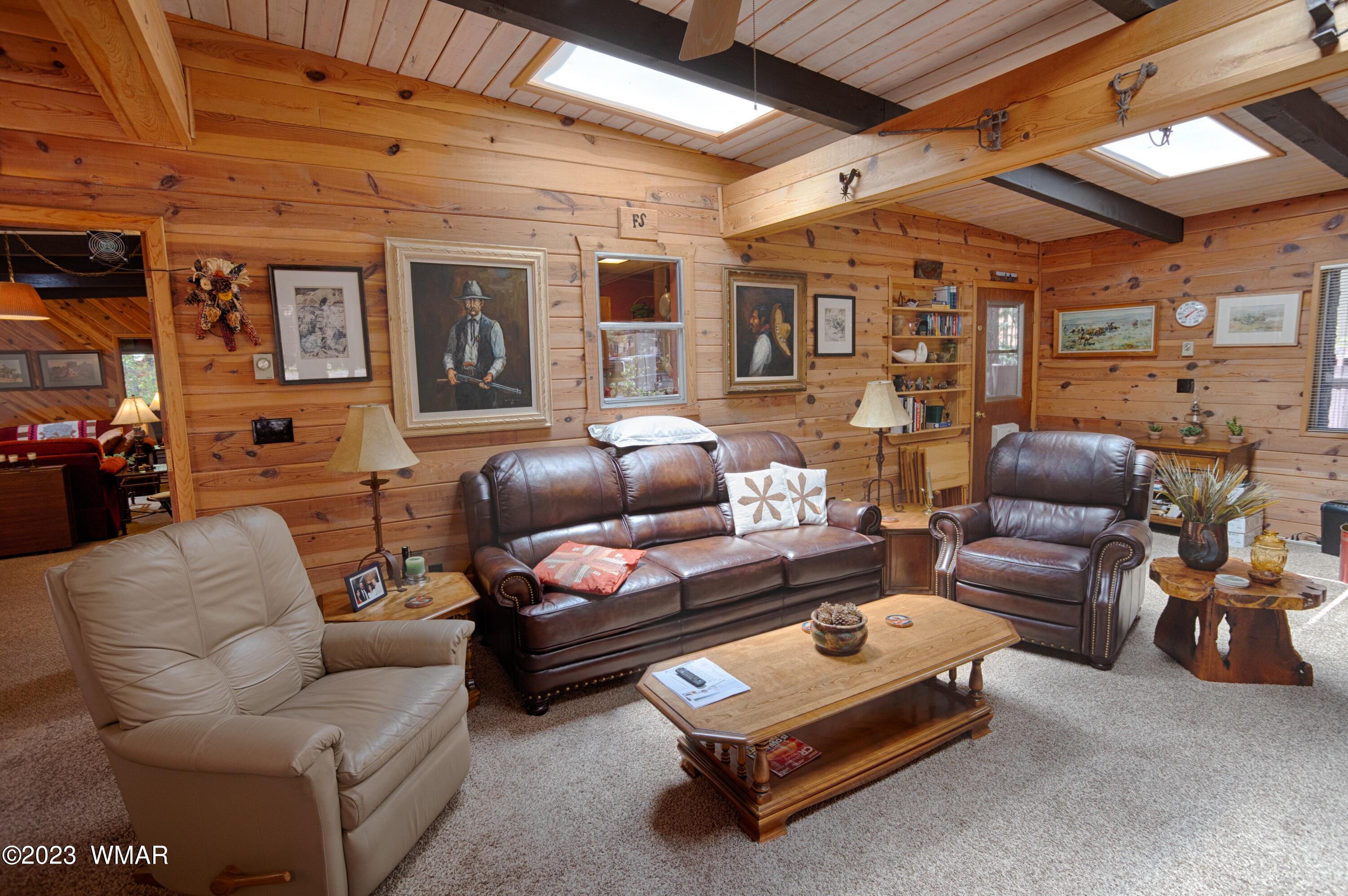 8720 Wild Horse Road Pinetop, AZ 85935 - Photo 8 of 30 Gallery Image 8