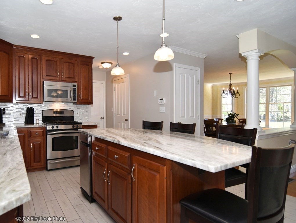 17 Highridge Road Bellingham, MA 02019 - Photo 7 of 31 Gallery Image 7