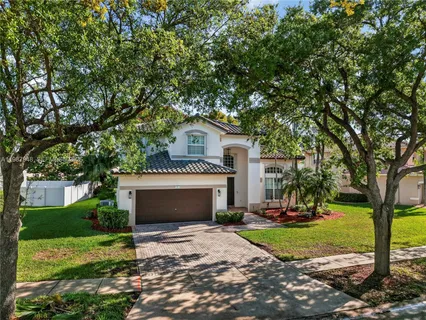 $875,000 | 1511 Northwest 168th Avenue, Pembroke Pines, FL 33028