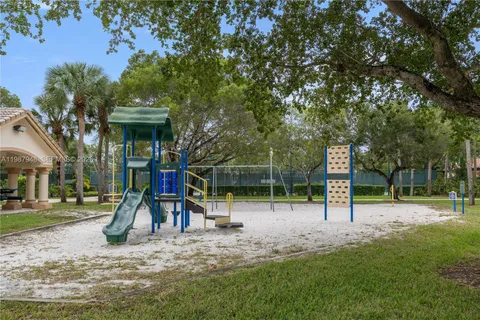 $875,000 | 1511 Northwest 168th Avenue, Pembroke Pines, FL 33028