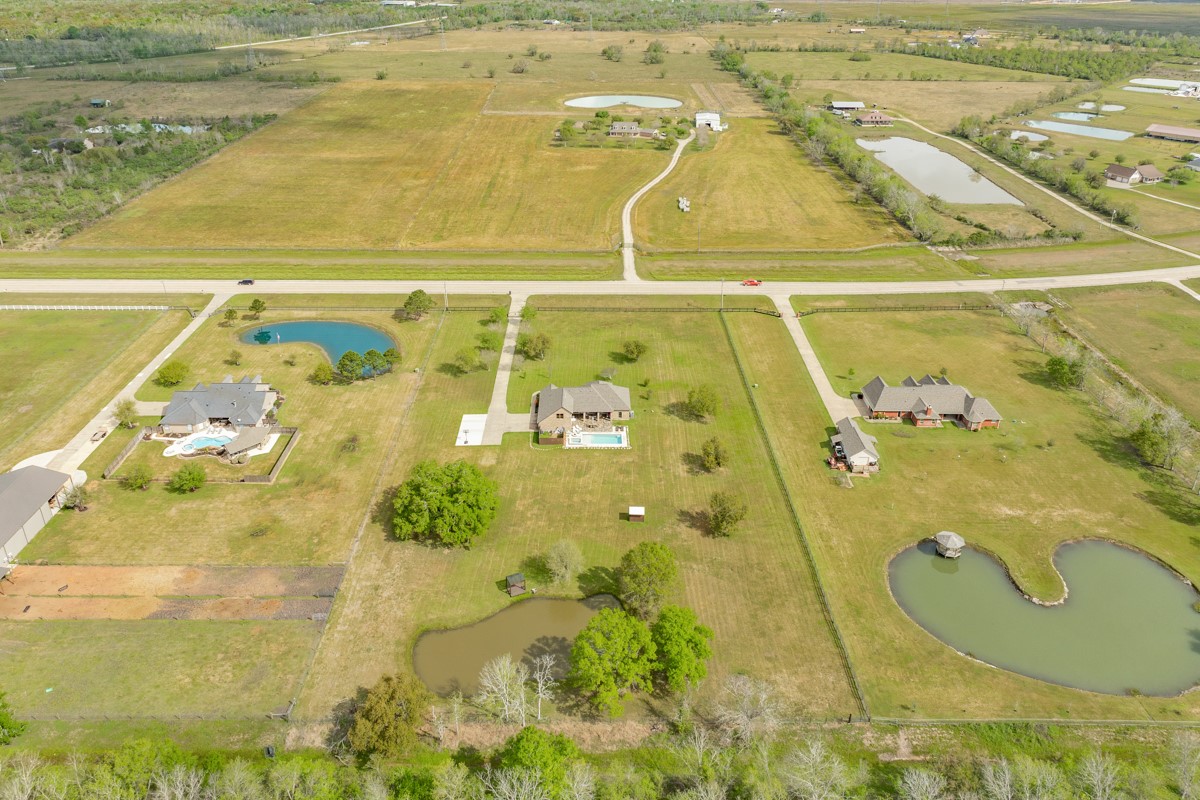 20111 Farm To Market Road 523 Angleton, TX 77515 - Photo 6 of 47 a view of swimming pool