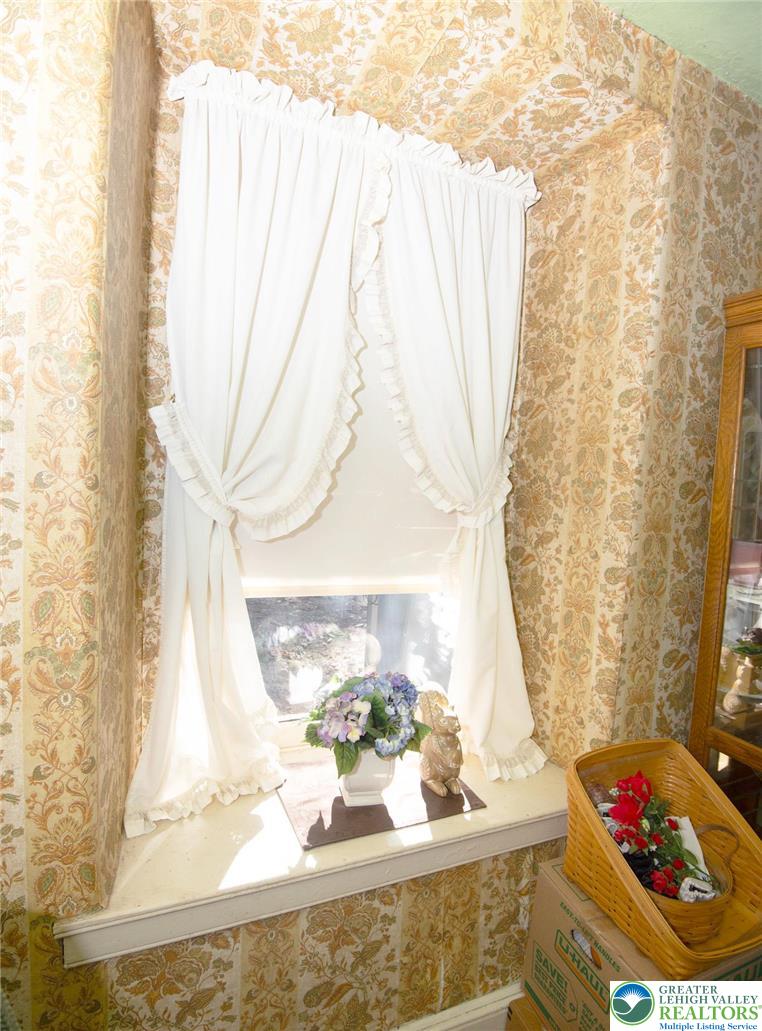 1025 Reihman Road Green Lane, PA 18054 - Photo 13 of 27